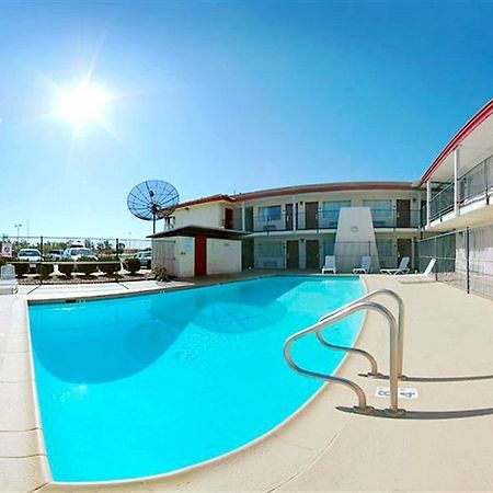 Econo Lodge Tucson Buitenkant foto