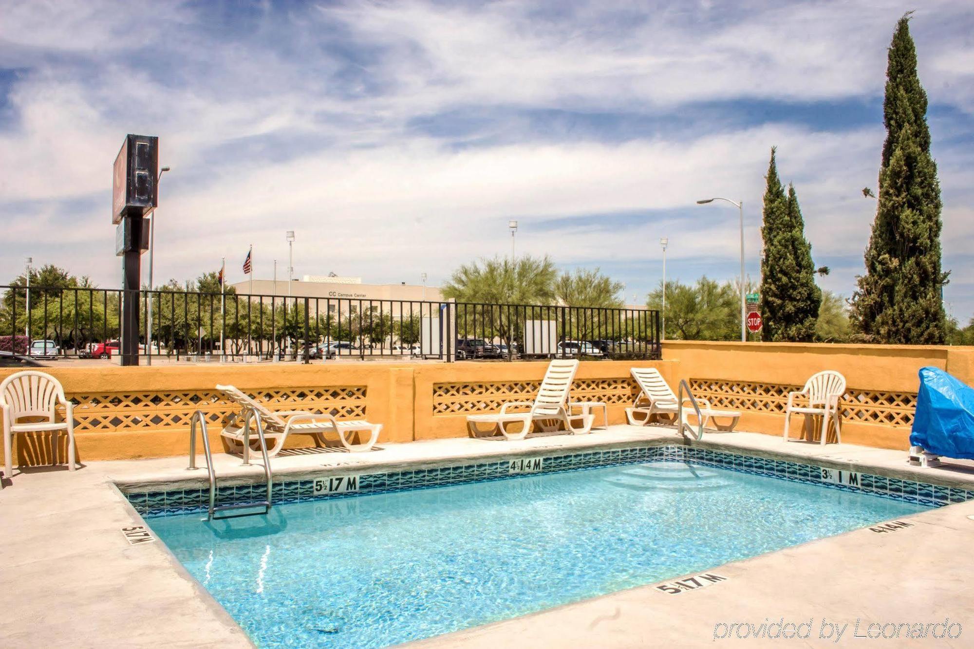 Econo Lodge Tucson Buitenkant foto